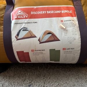 Kelty travel set to include 2 sleeping bags and 2 sleeping pads